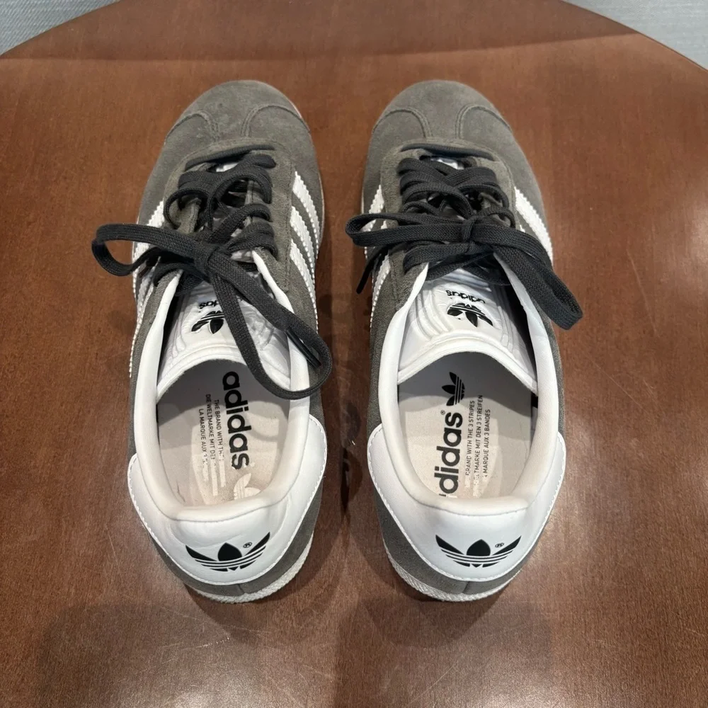 Adidas Men’s Gazelle Sneakers, Size 6.4